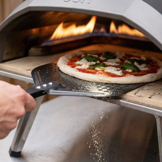 Pelle à Pizza Perforée 30–35 cm | Manche Hêtre