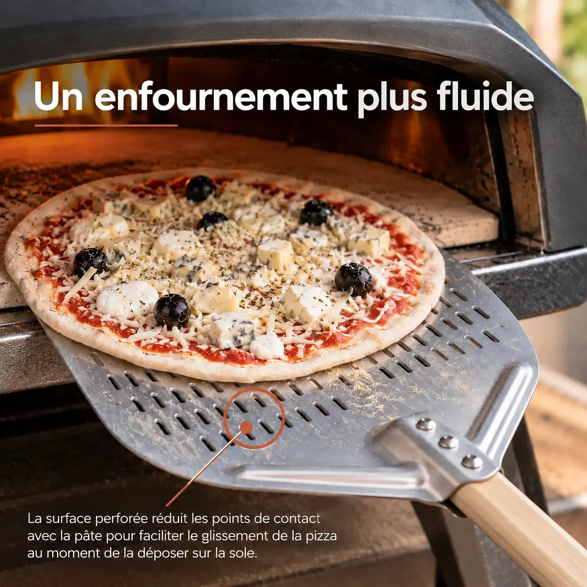 Pelle à Pizza Perforée 30–35 cm | Manche Bois