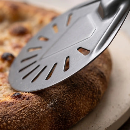 Pelle à Pizza de Rotation Perforée | Manche Bois et Aluminium
