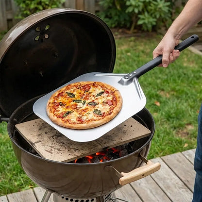 Pelle à pizza barbecue