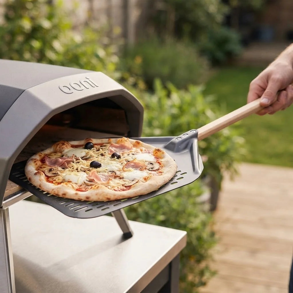 Pelle à Pizza Perforée 30–35 cm | Manche Bois