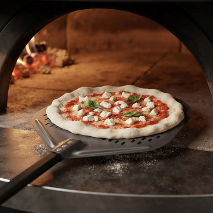Pelle à Pizza Perforée 30 cm | Désign en dôme