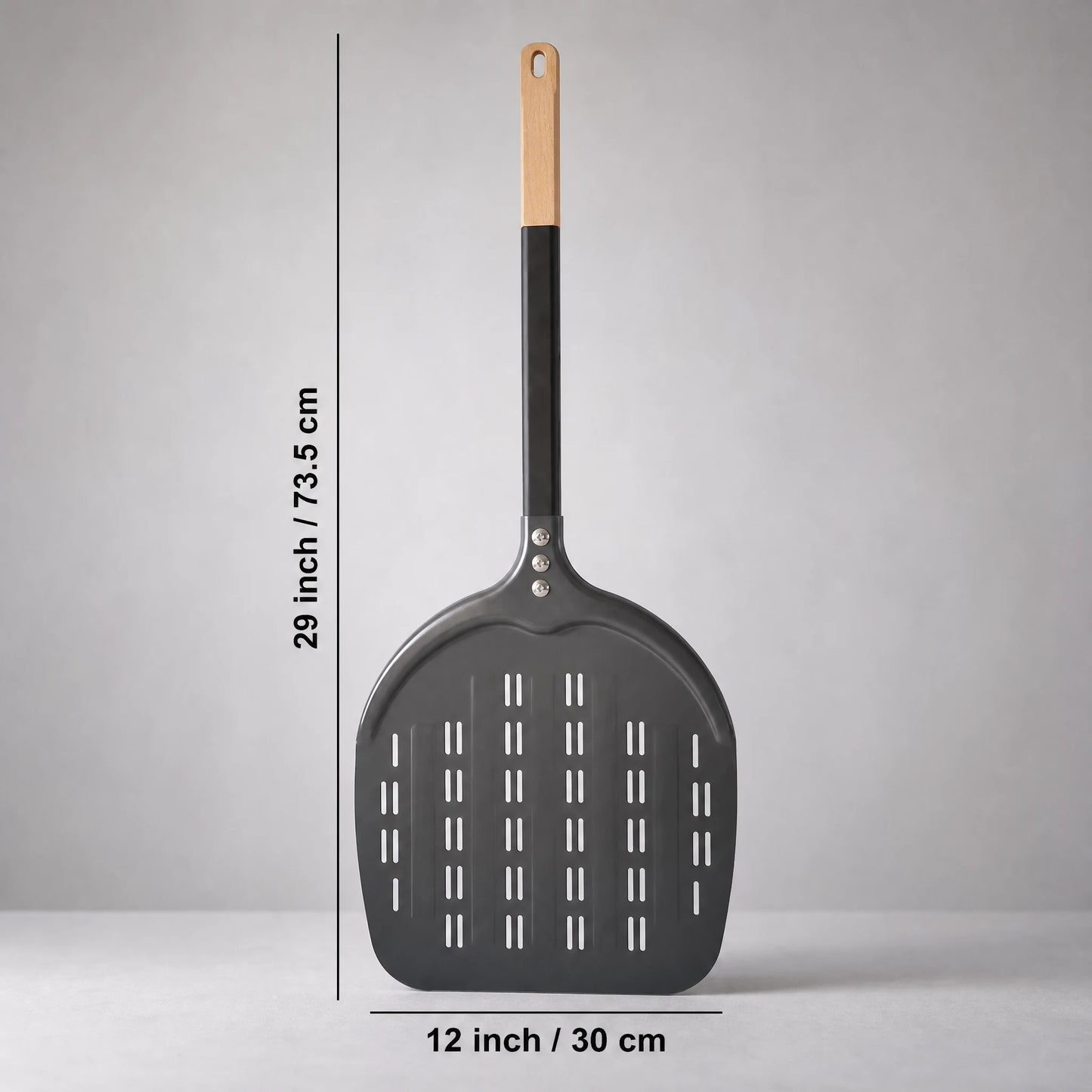 Pelle à pizza perforée 30 cm - Forme Pomme | Manche bois et aluminium