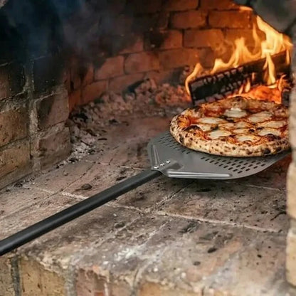 Longue Pelle à Pizza Perforée | Manche Noir