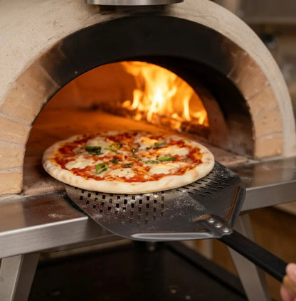 Pelle à Pizza Perforée | Forme Arc