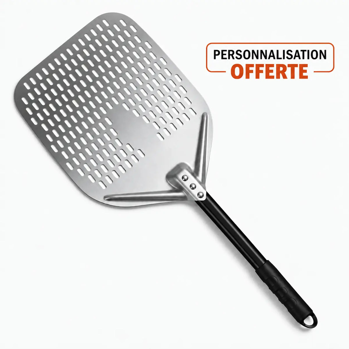 Pelle à pizza perforée avec manche noir et manche antiadhérent pour faciliter la manipulation